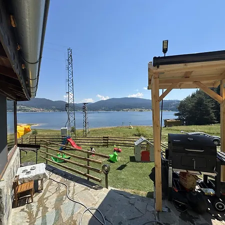 Vakantiehuis Raiski Kyt *