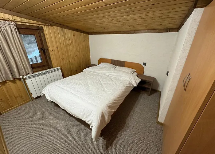 Raiski Kyt Vakantiehuis Dospat