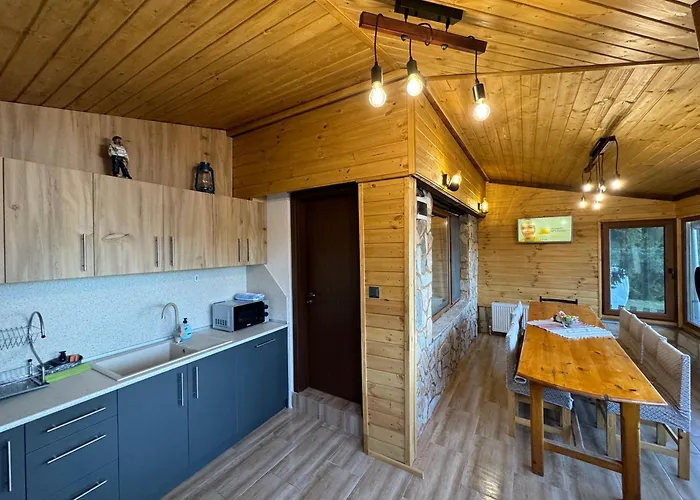 Vakantiehuis Raiski Kyt *