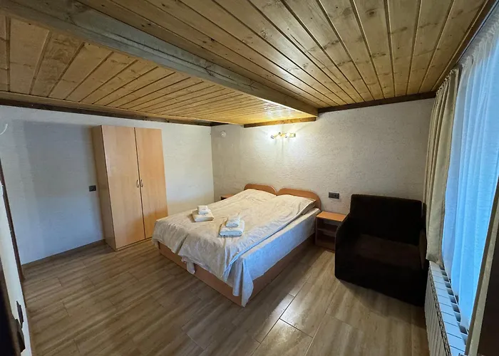 Vakantiehuis Raiski Kyt